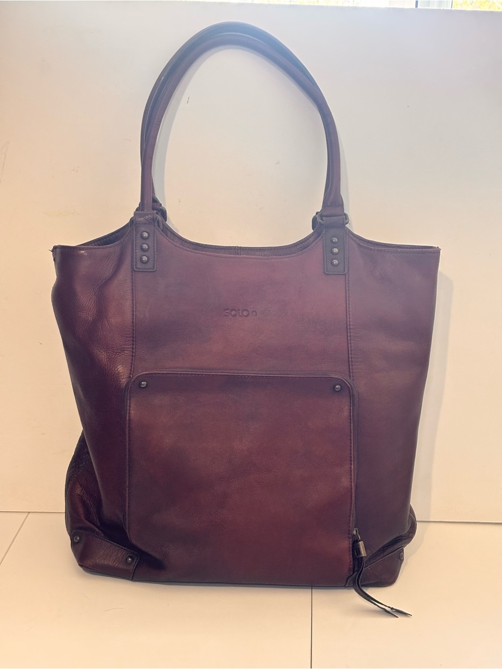 Solo Leather Laptop Bucket Tote